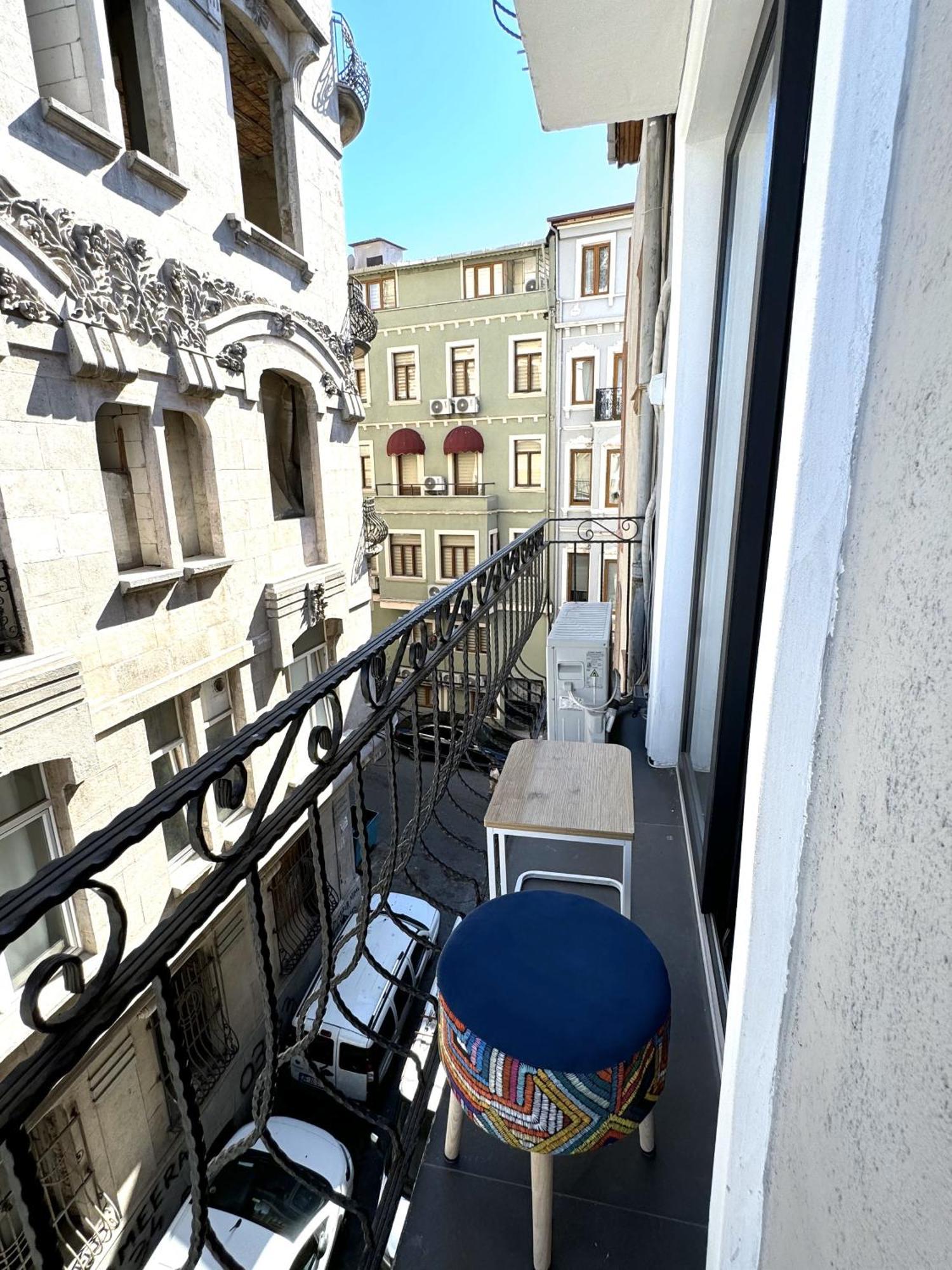 A Cozy Nest For Your Charming In The Heart Of Apartament Stambuł